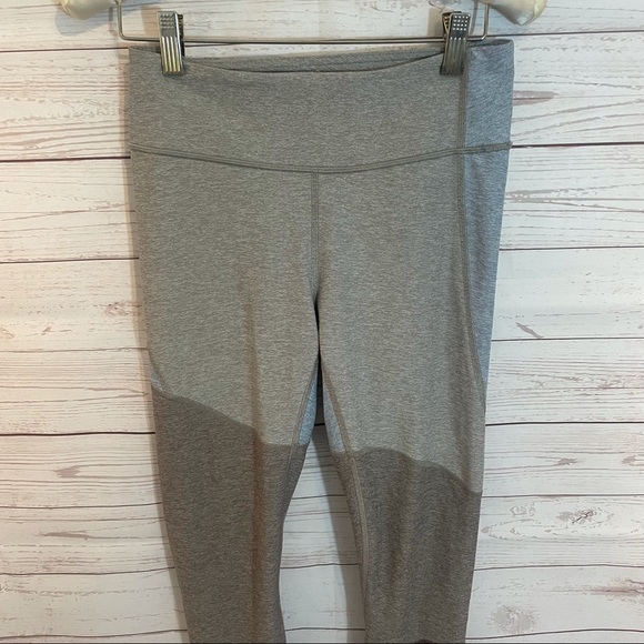 Outdoor Voices RARE Landscape 7/8 Leggings - Picture 4 of 7